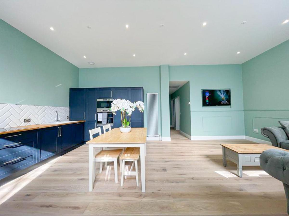 Beautiful 2Br, Private Entry In Vibrant Leith Apartment Edinburgh Bagian luar foto