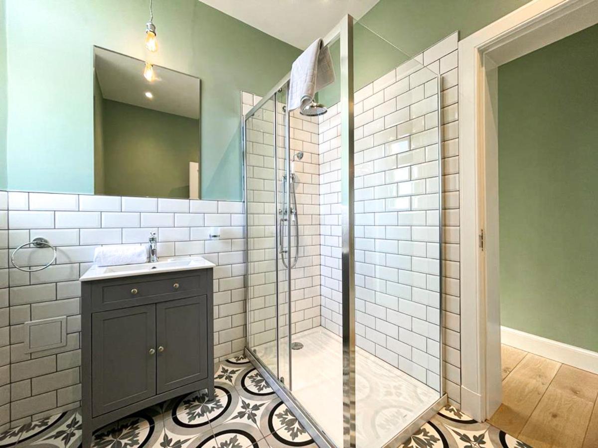 Beautiful 2Br, Private Entry In Vibrant Leith Apartment Edinburgh Bagian luar foto