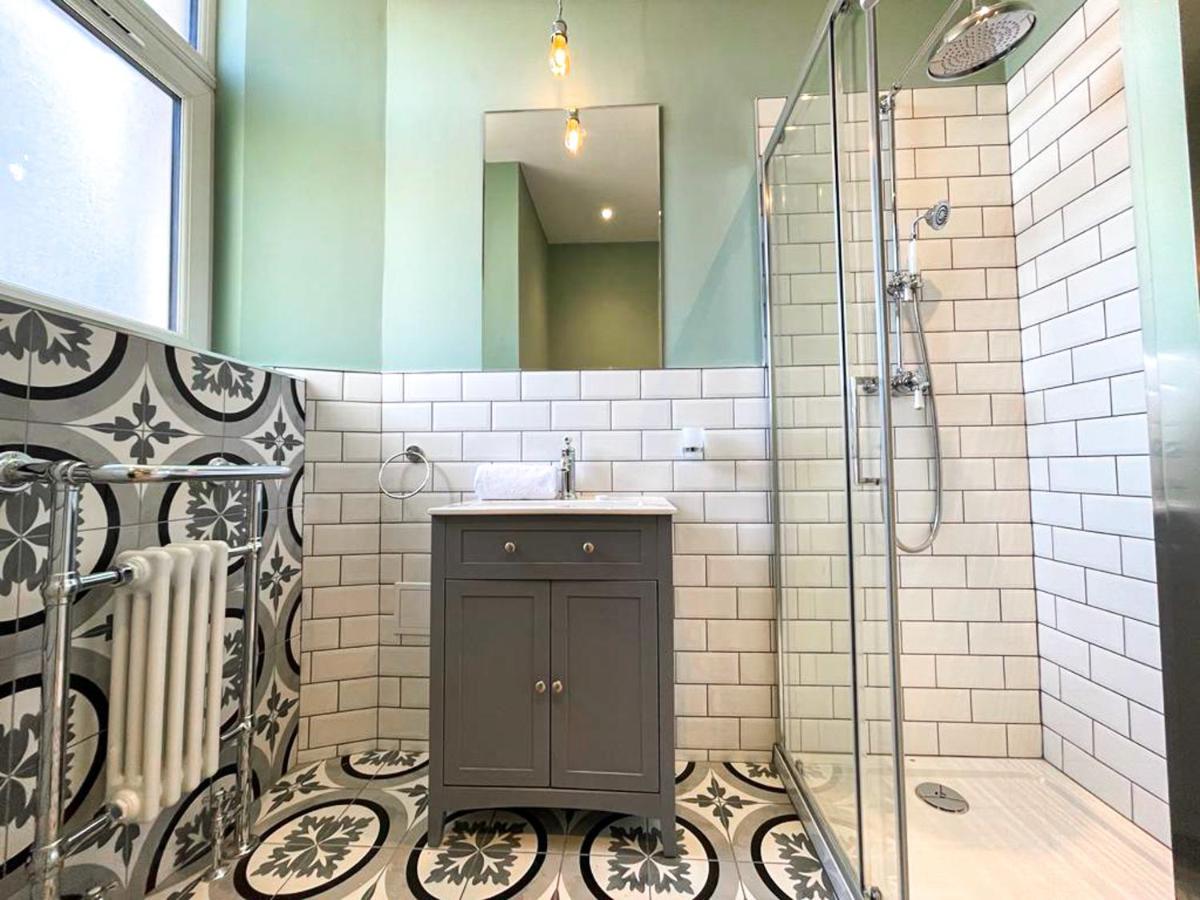 Beautiful 2Br, Private Entry In Vibrant Leith Apartment Edinburgh Bagian luar foto